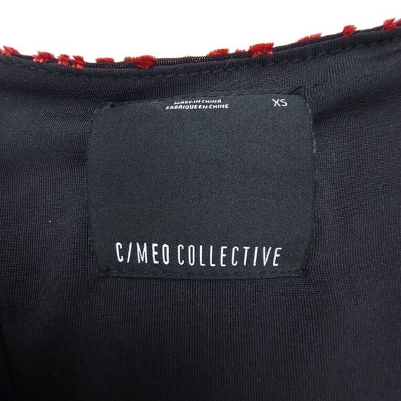 NEW C/Meo Breakthrough Red Velvet Whimsigoth Bell Sleeve Faux Wrap Mini Dress XS - Picture 2 of 8